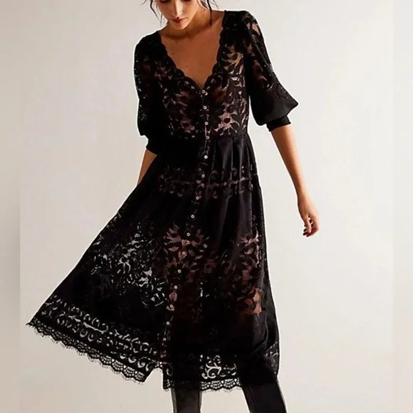 self portrait heart lace midi dress Heart Lace Midi Dress